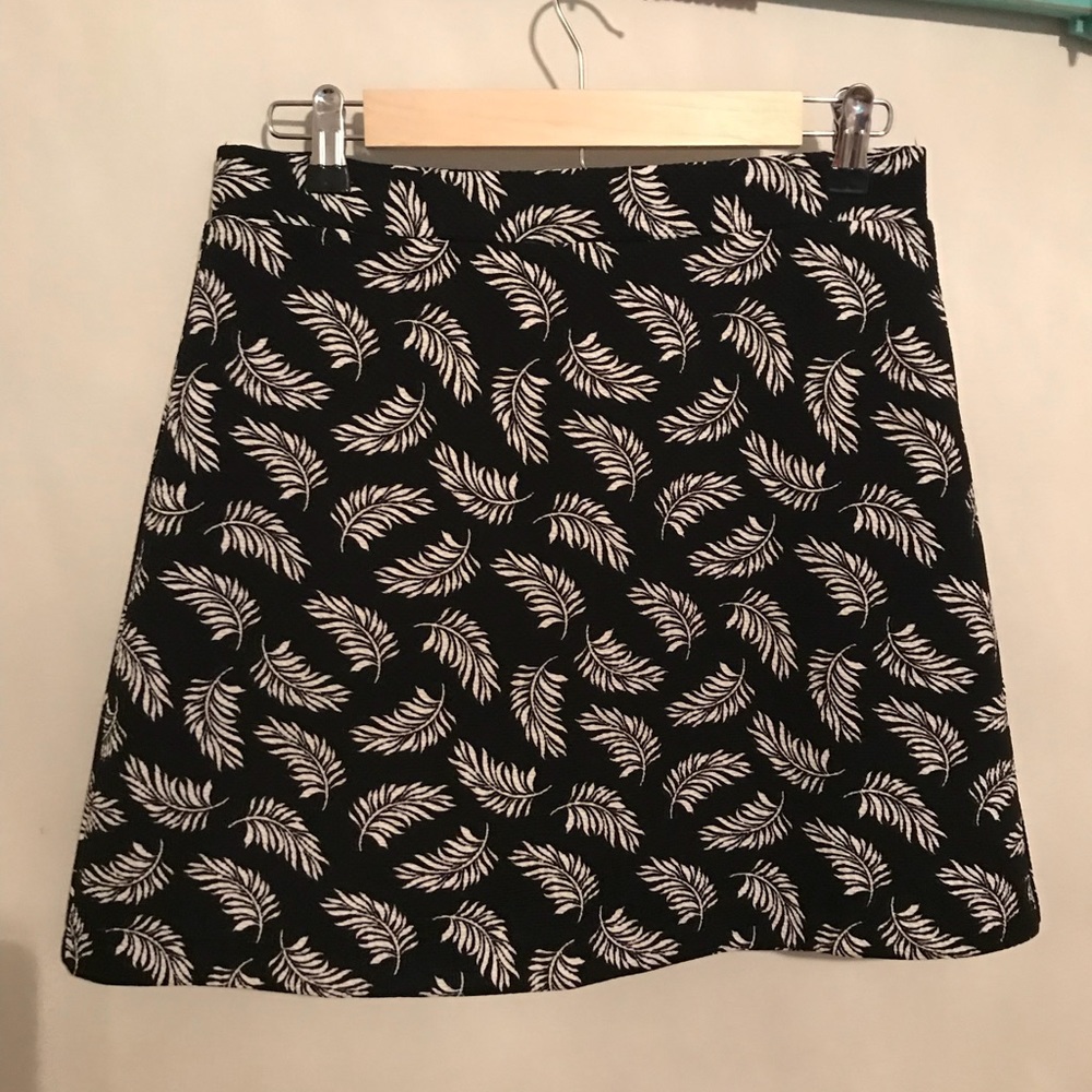 Black with White Feathers Skirt, New without Tags